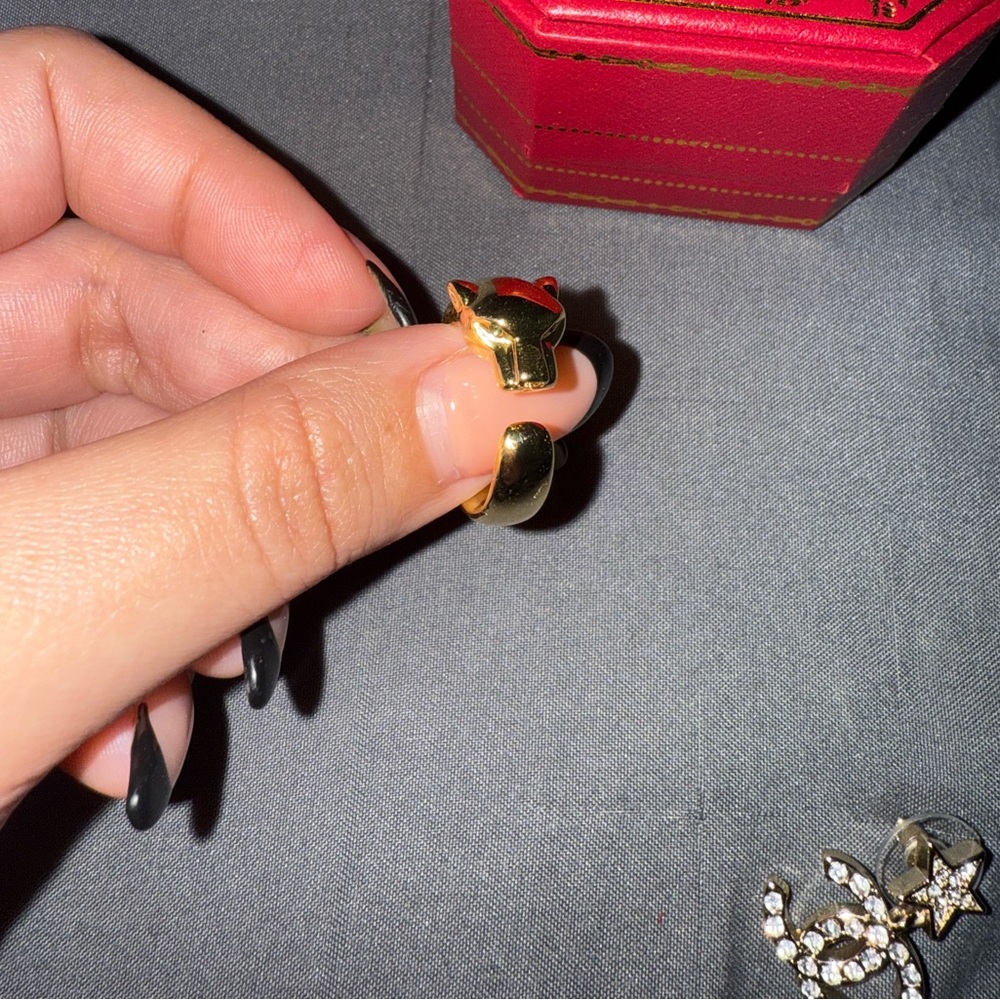 Gold panther Ring